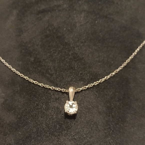 White Topaz Minimalist Set - Picture 3 of 16